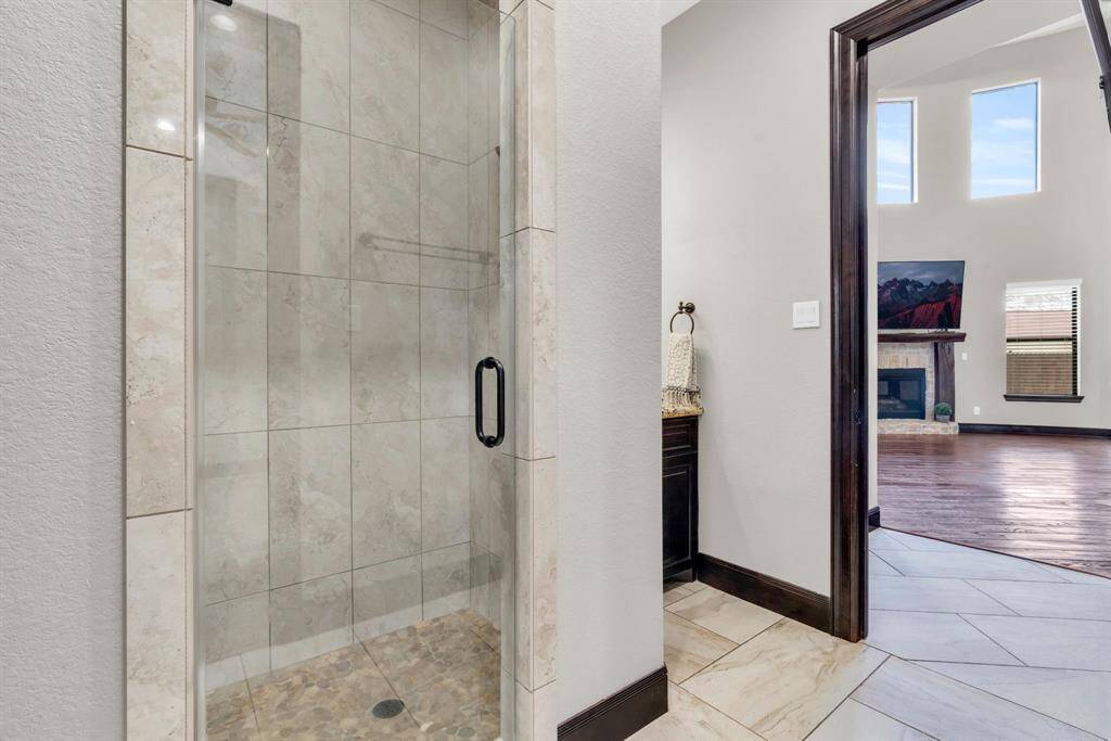 Secondary Bath located downstairs with a Walk-In Shower! 5912 T St., Katy, TX  77493