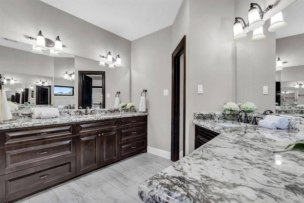 Jack & Jill Bathroom located Upstairs! 5912 T St., Katy, TX  77493