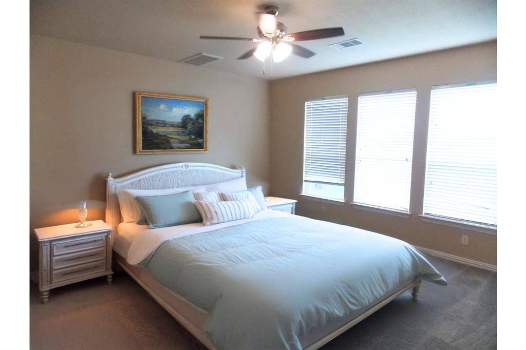 Master bed room virtually staged