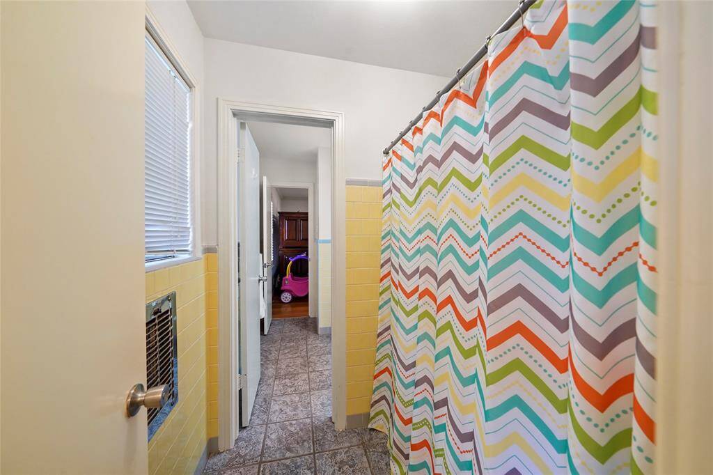 Be sure to check out our 3D tour.