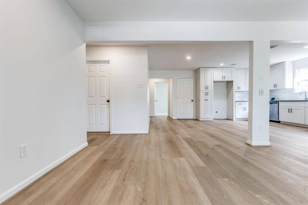 Spacious open concept Living Room