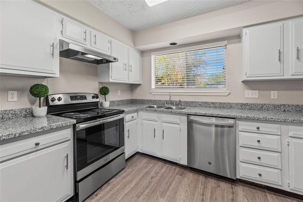 Granite countertops not only provide a durable and elegant surface for food preparation but also add a touch of luxury and sophistication to the kitchen.