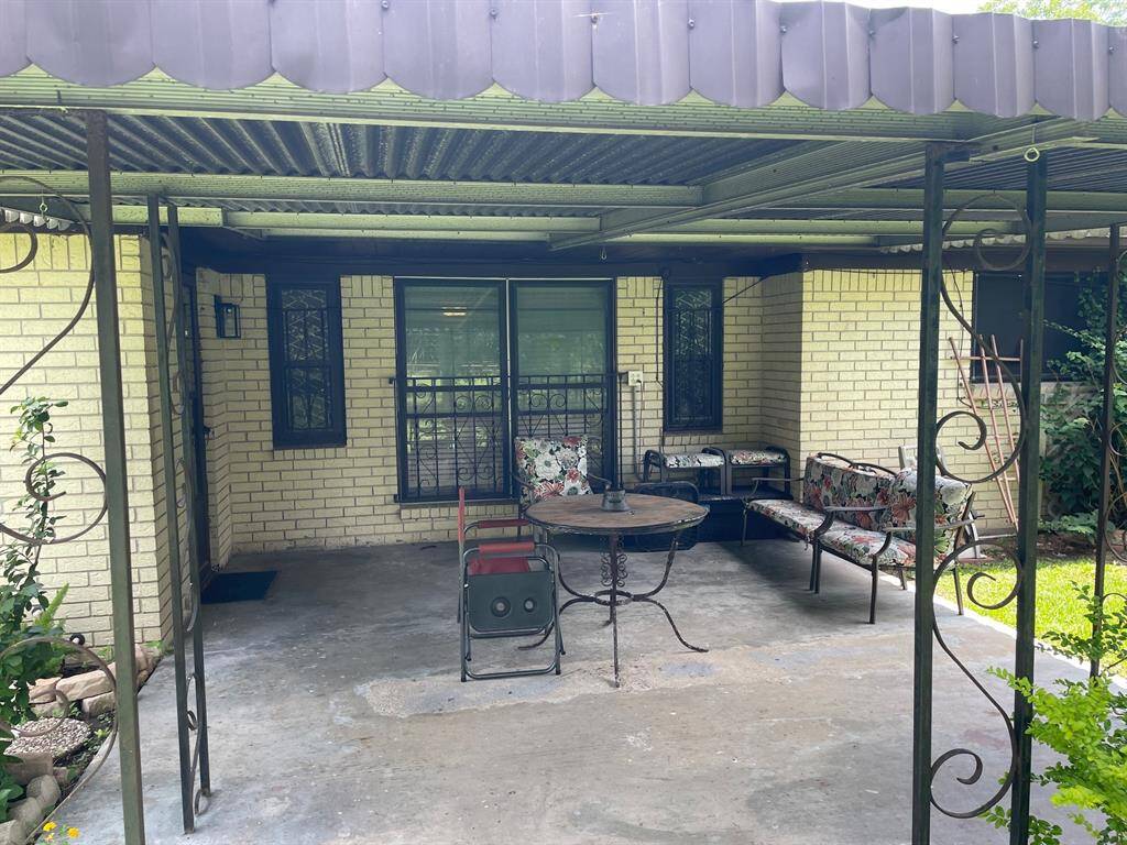 14x18 covered patio
