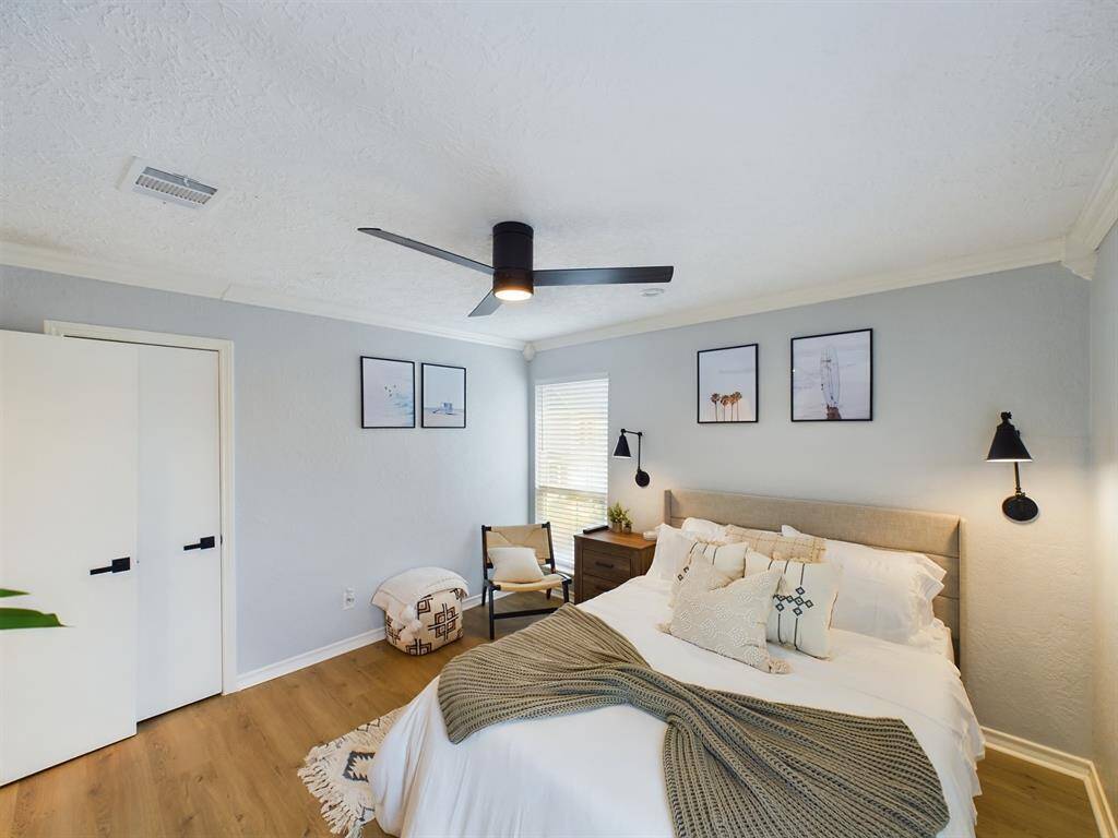 Bedroom with Good Size Walk-in Closet