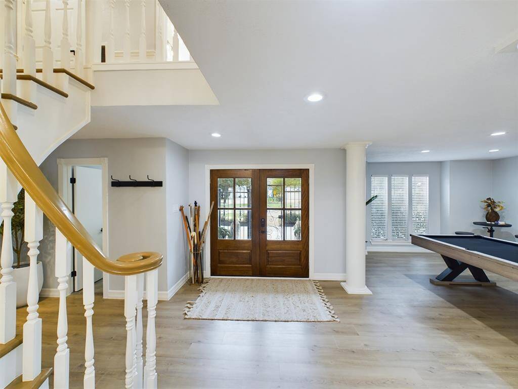 Open and Inviting Formal Entry