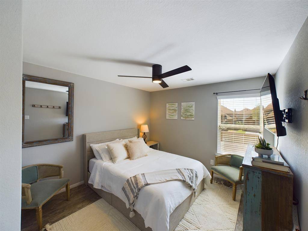 3rd Upstairs Bedroom
