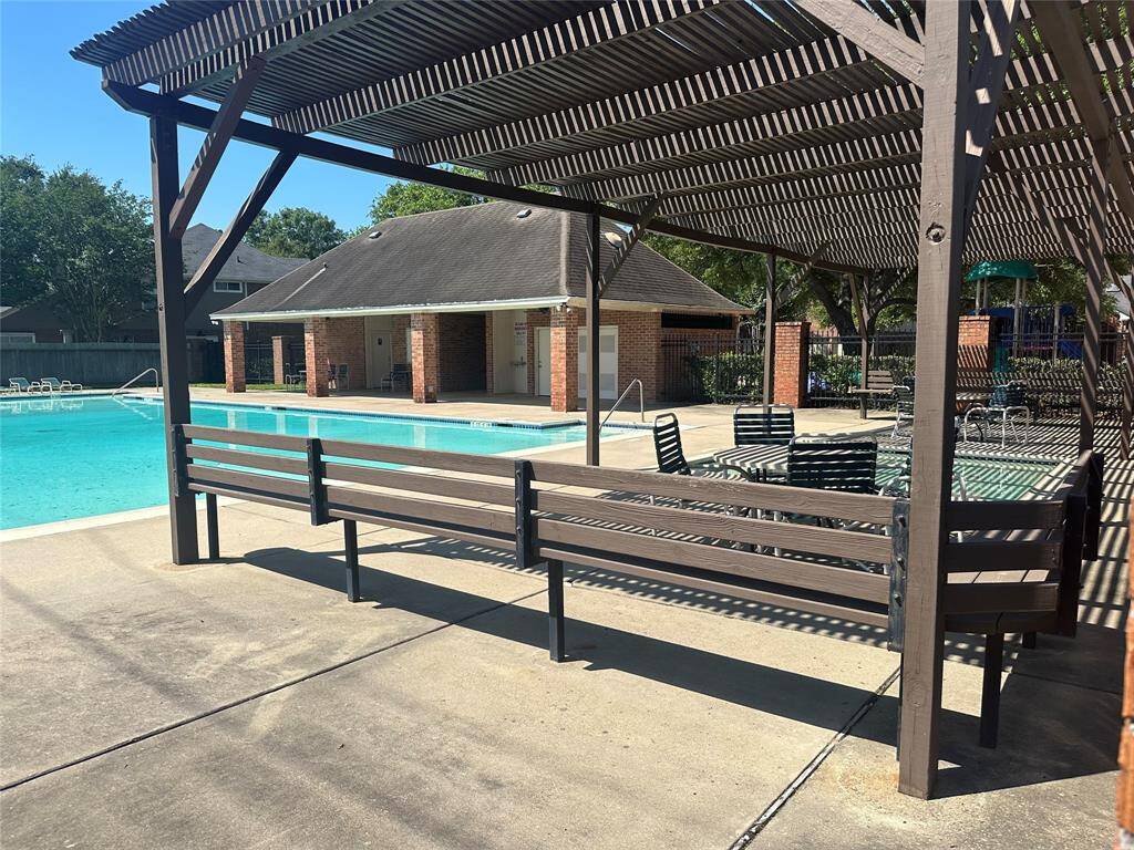 The covered pavilion has seating room while your toddlers play in the shallow pool underneath.