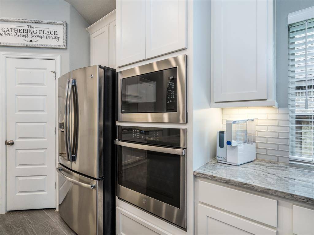 GE Profile oven and microwave.