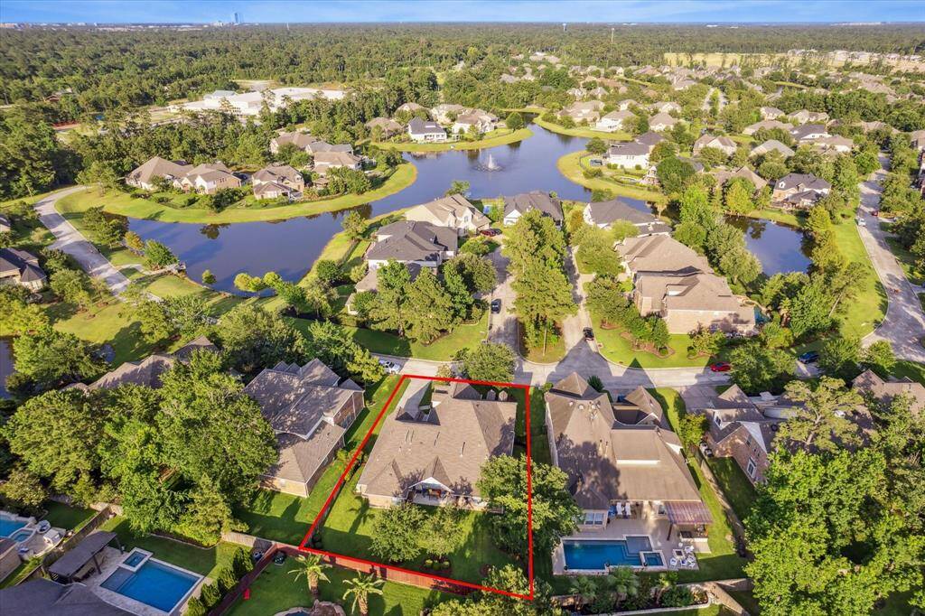 A serene neighborhood with lush greenery and scenic water views. Ideal for buyers seeking tranquility and community charm.