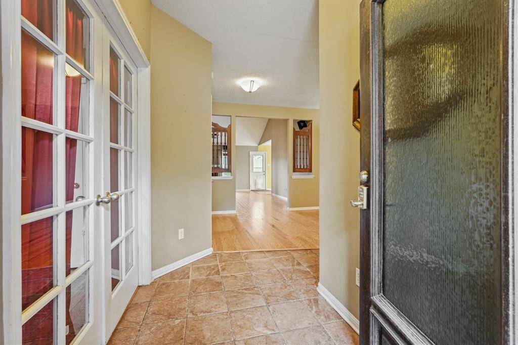 Entry with office to the left