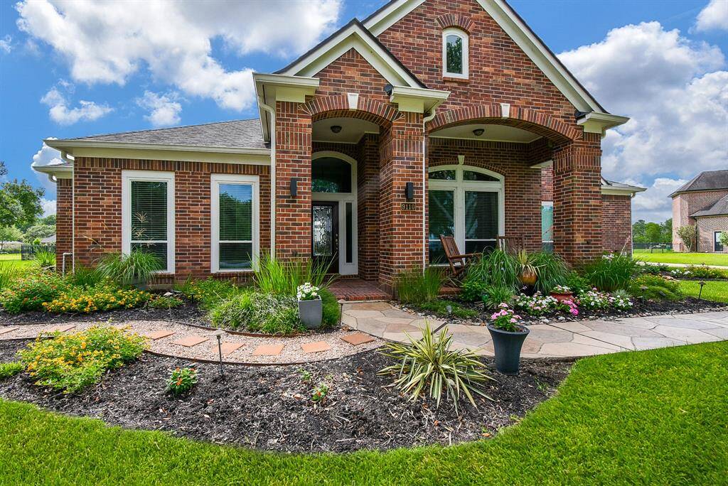 Front walkway and all landscaping completely redone in 2022.  Entire exterior freshly painted in 2022.