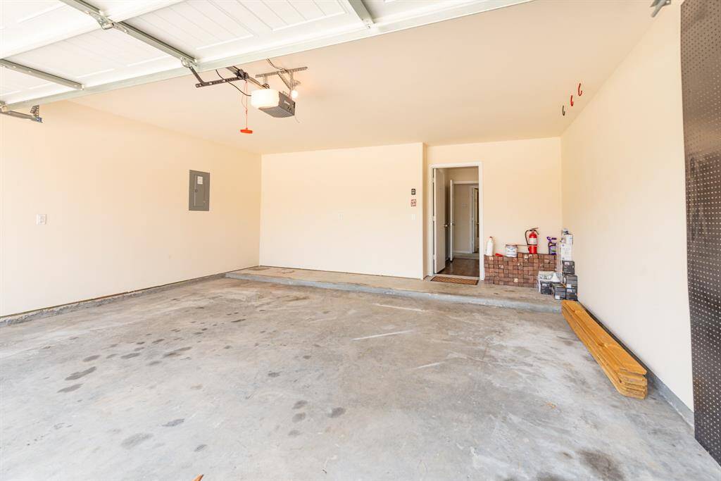 garage 2