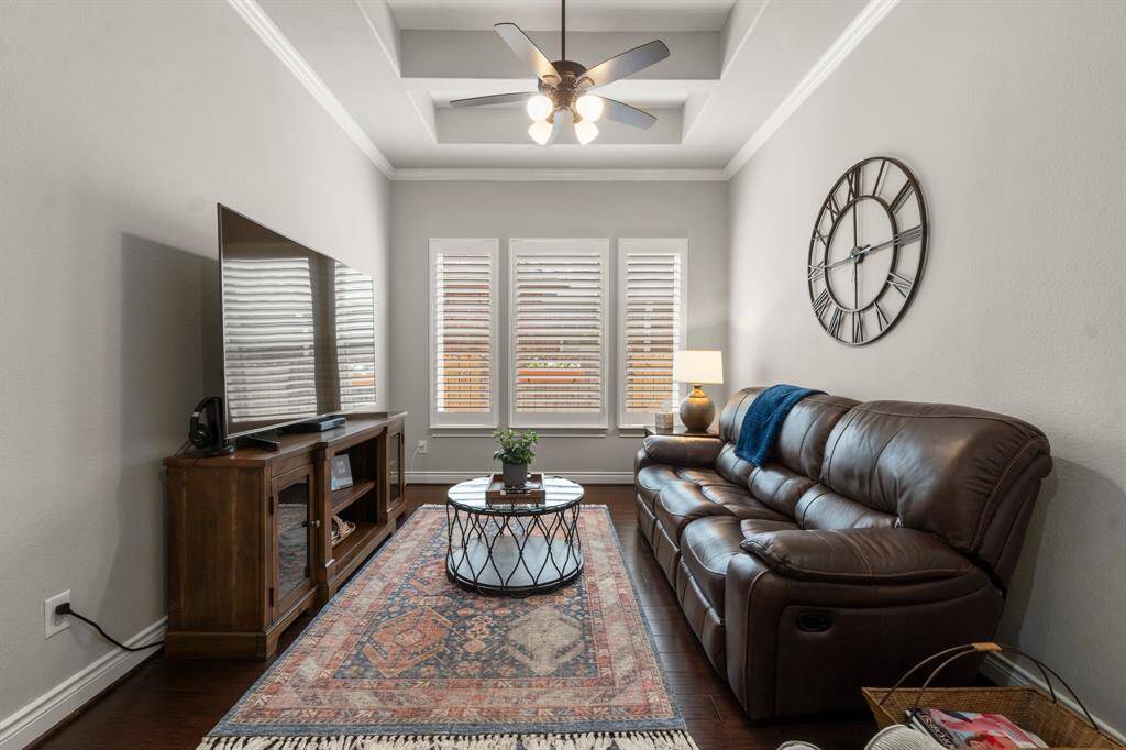 Bonus room, game room, office/study, TV room or Formal Dinning.