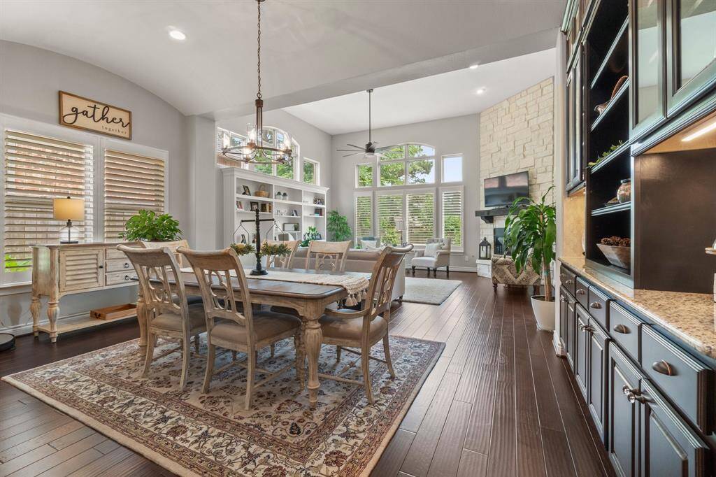 Open concept is great for entertaining.
