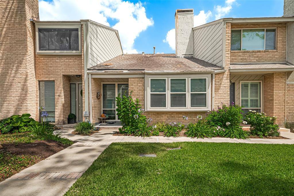 Beautifully renovated with energy savings updates, 3 Bedrooms, 2 full baths, zoned to highly sought after Spring Branch Schools. Easy Access to I10, Beltway 8, CityCentre, Restaurants & Shopping!