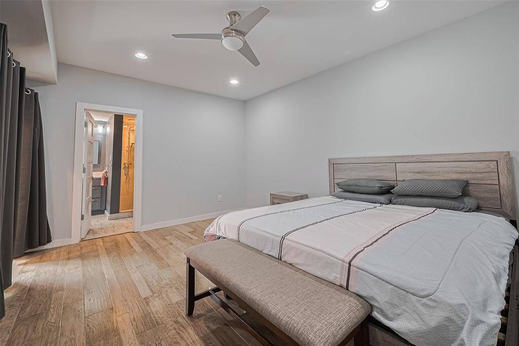 Primary bedroom with ensuite - exquisitely renovated