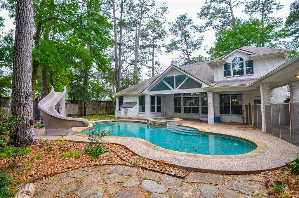 Take a dip in this relaxing heated pool and spa!