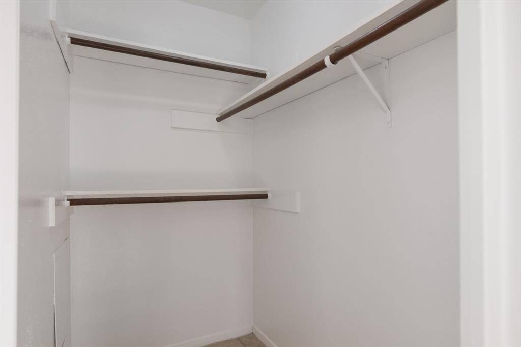 Walk in Closet