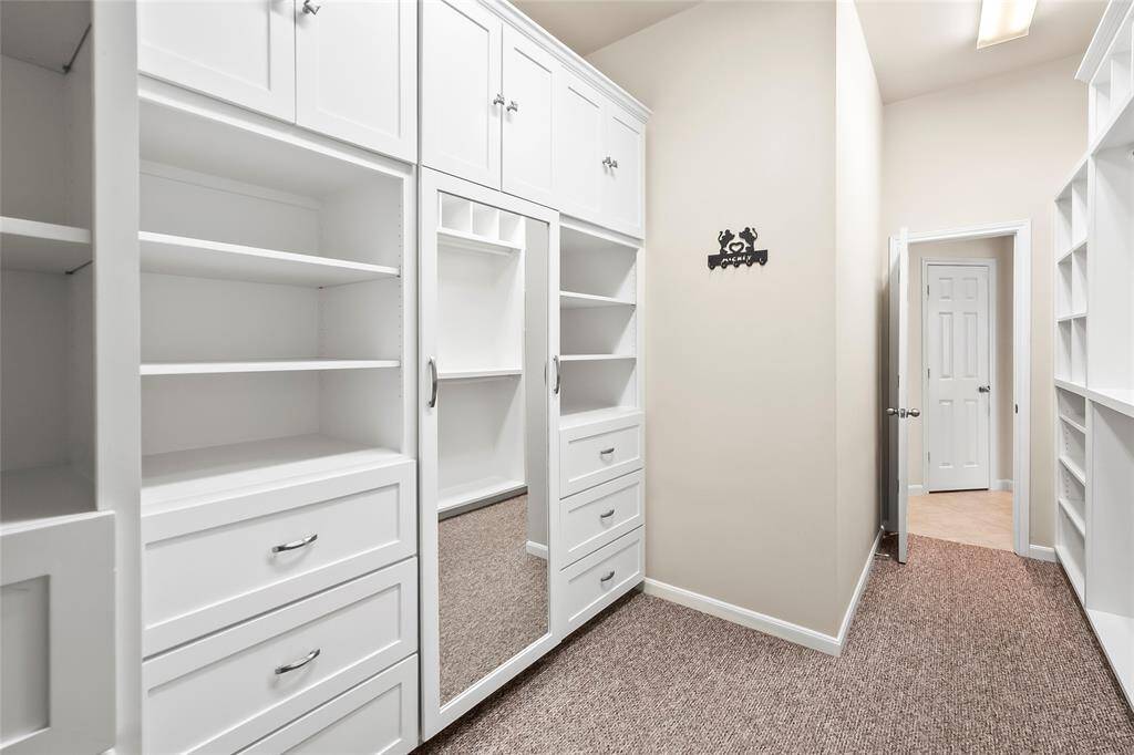 Custom Closet