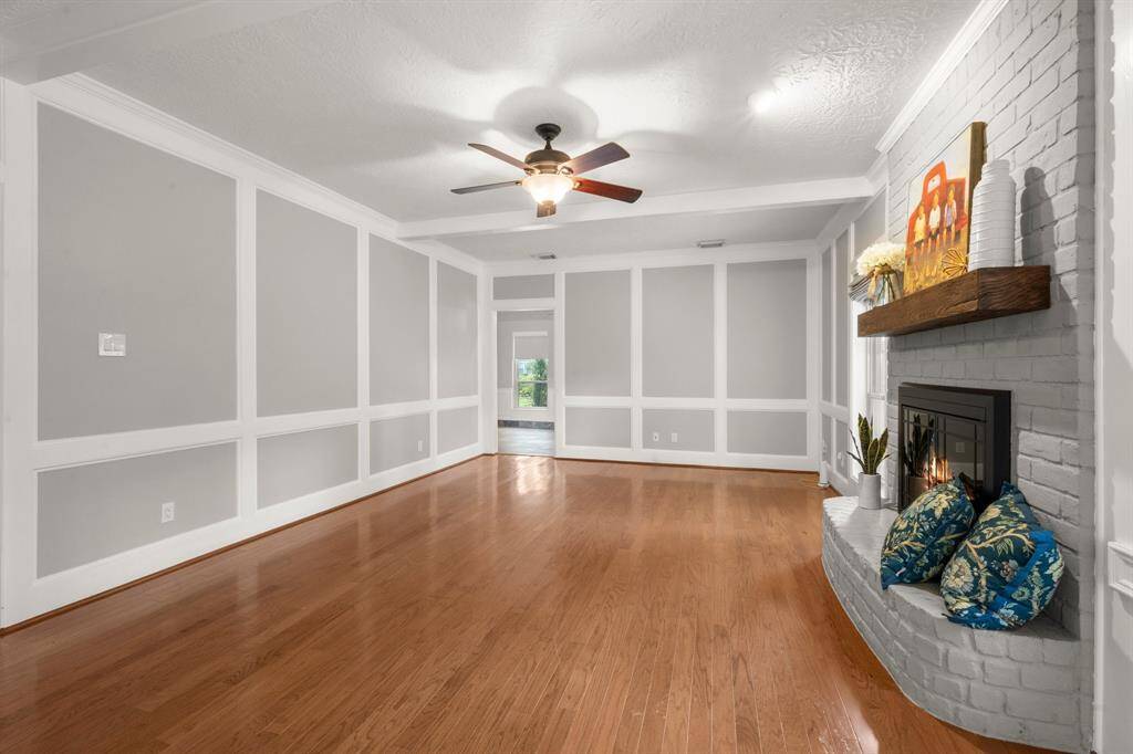 Family room also opens into the downstairs game room, making it ideal for entertaining while allowing you to stay connected and keep an eye on the kids.