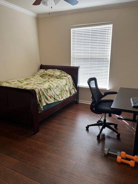 Second bedroom