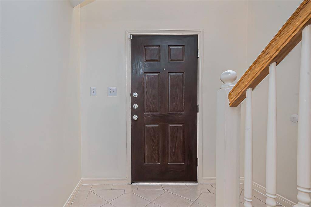 Stylish first floor entrance