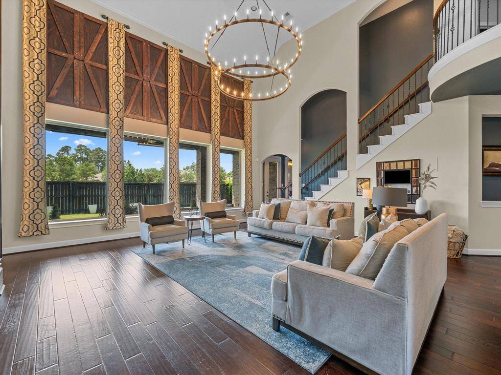 17611 Bear River Lane Family Room