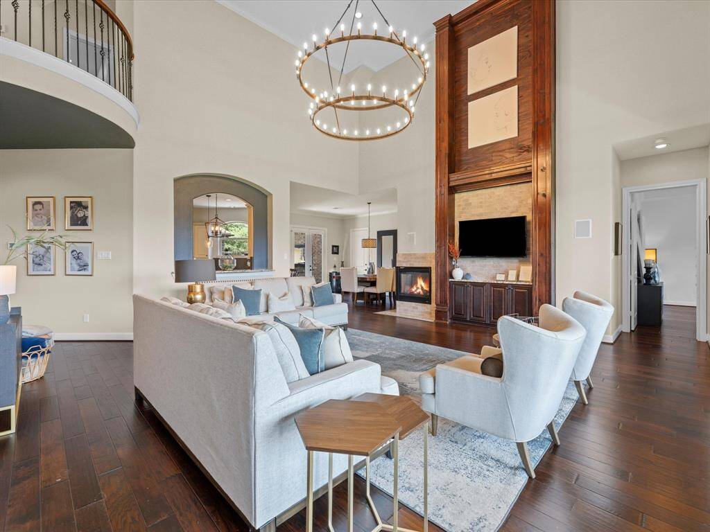 17611 Bear River Lane Family Room