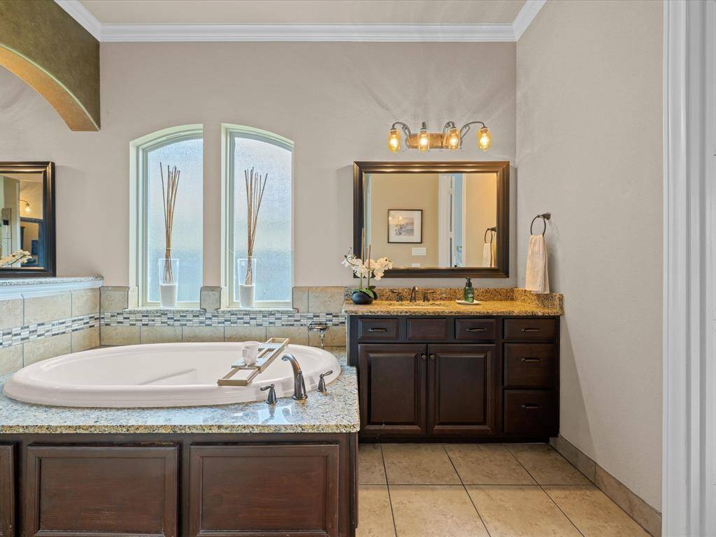 17611 Bear River Lane Primary Bath