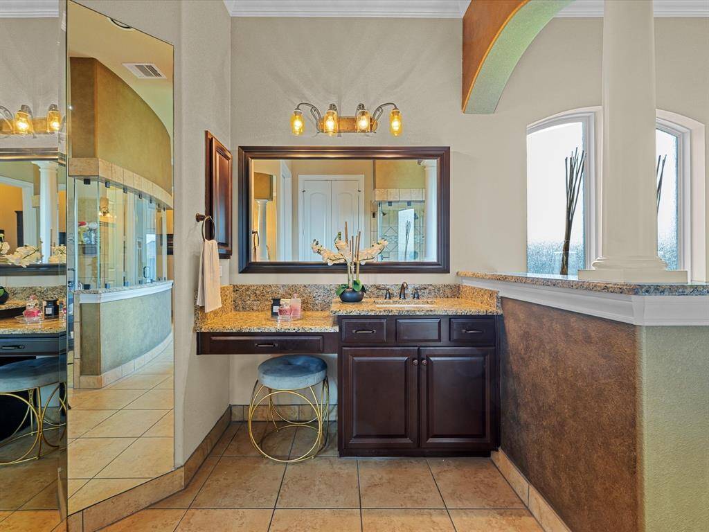 17611 Bear River Lane Primary Bath
