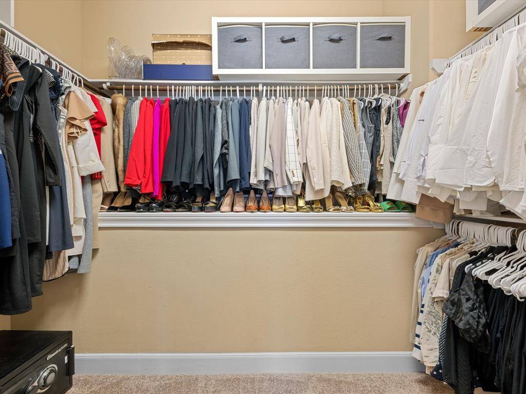 17611 Bear River Lane Primary Closet