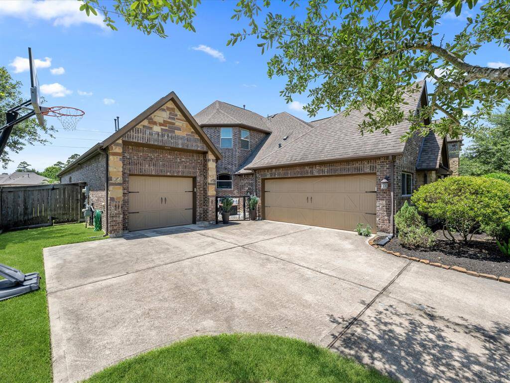 17611 Bear River Lane Driveway