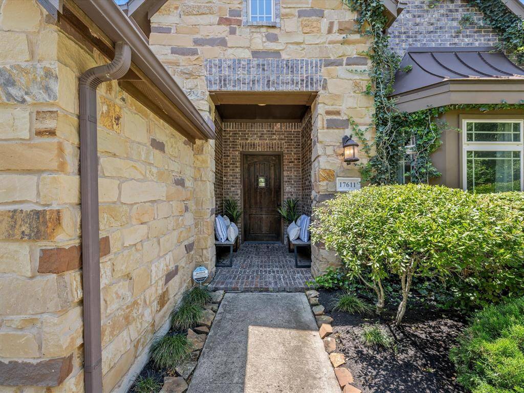 17611 Bear River Lane Front Door