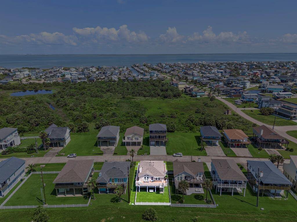 Mermaid Manor's fabulous location, fully fenced yard and wrap-around porch PLUS loads of updates truly set it apart from other beach homes.
