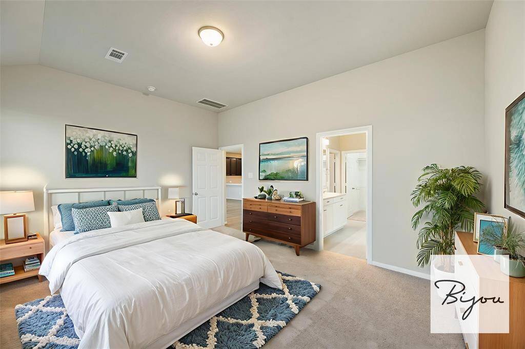 Master bedroom