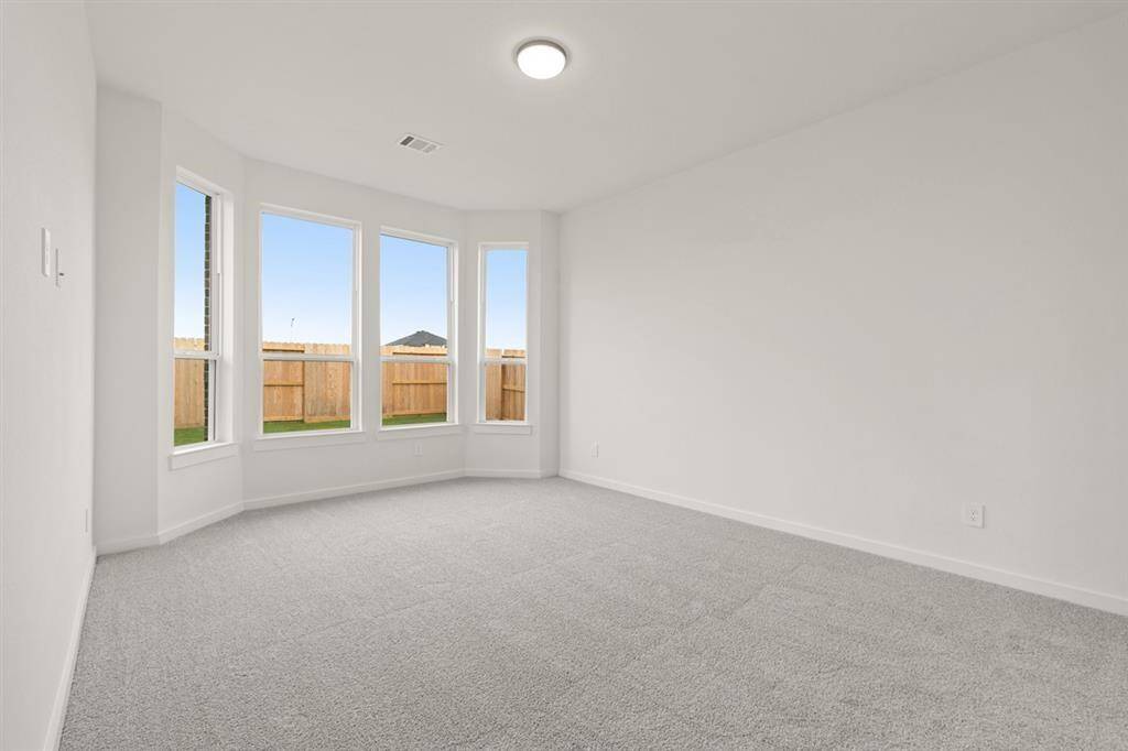 2818PeachValleyRoadMIDLR008