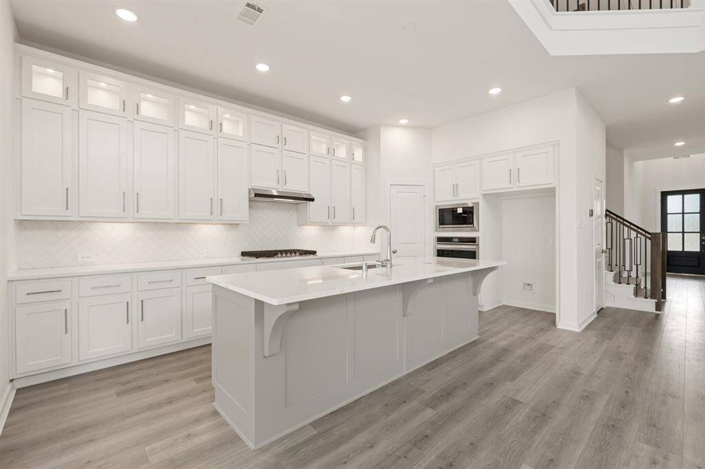 2818PeachValleyRoadMIDLR004