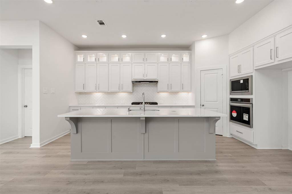 2818PeachValleyRoadMIDLR005