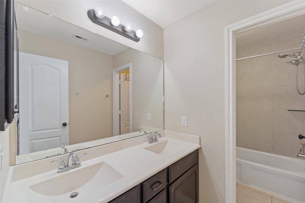 Secondary Bath