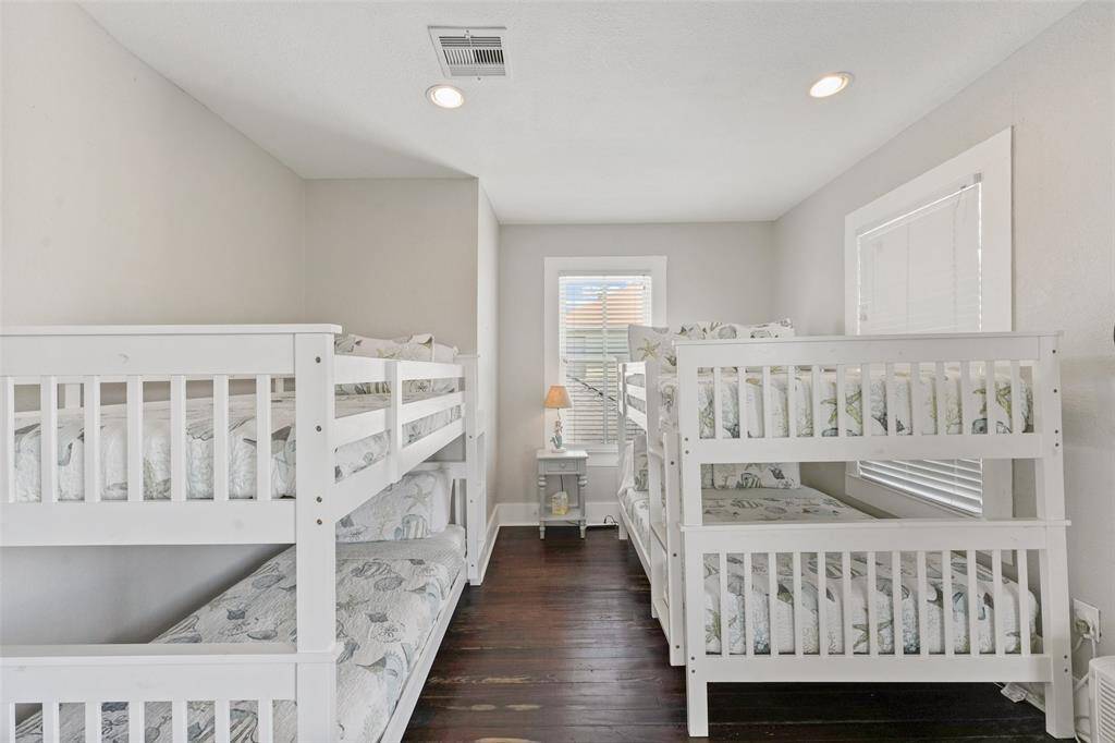 2nd floor Bedroom #2
