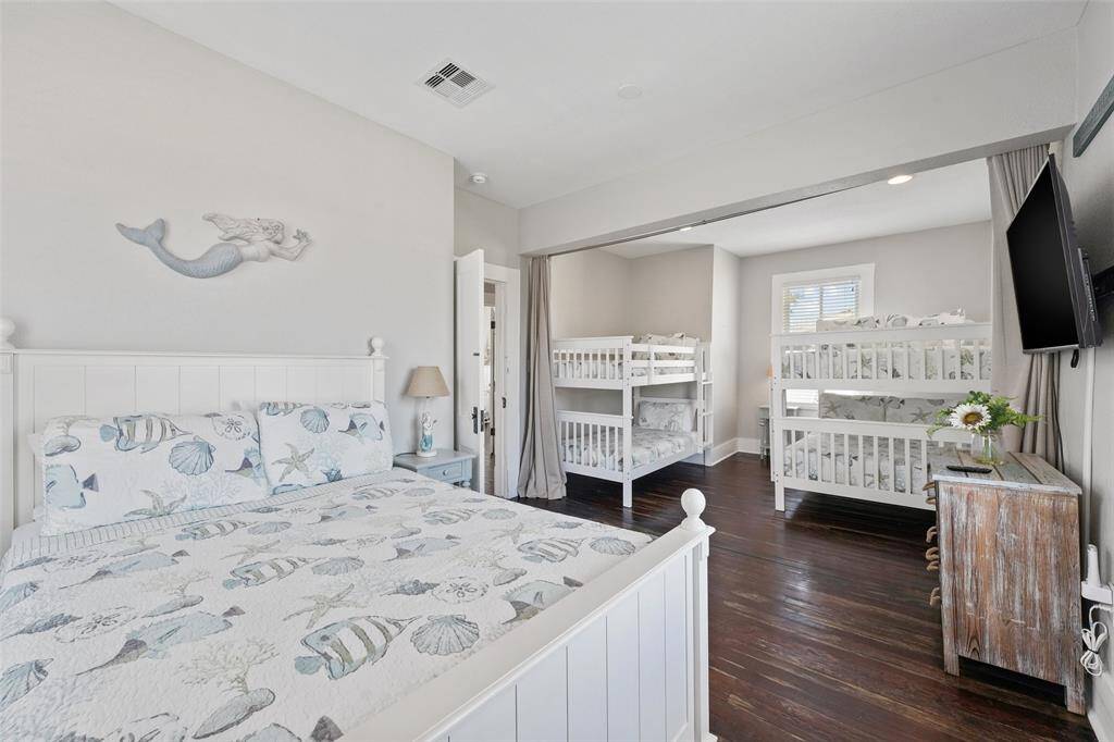 2nd floor Bed#2