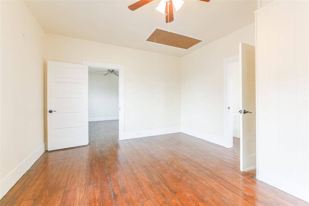 Second bedroom
