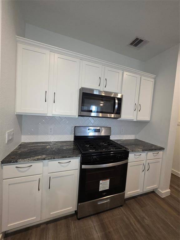 Lots of cabinet spaces.
