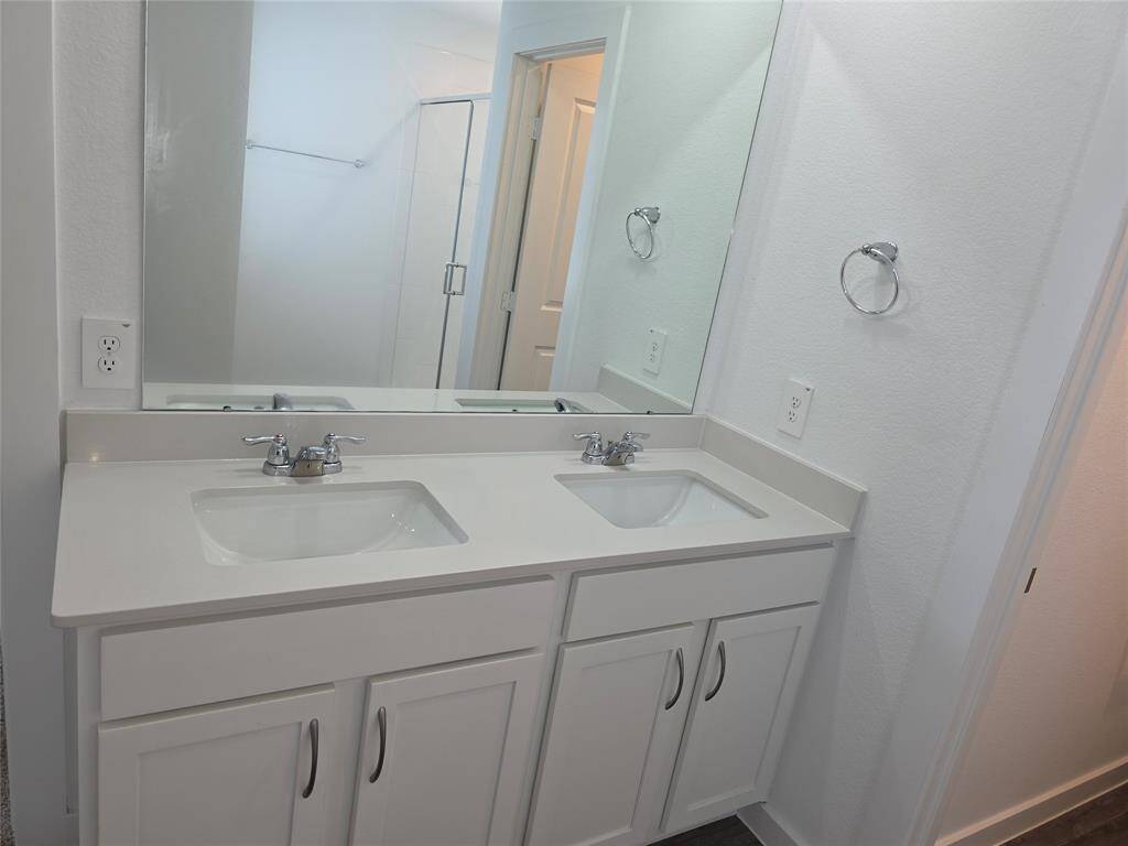 Primary Bathroom Dual Sinks