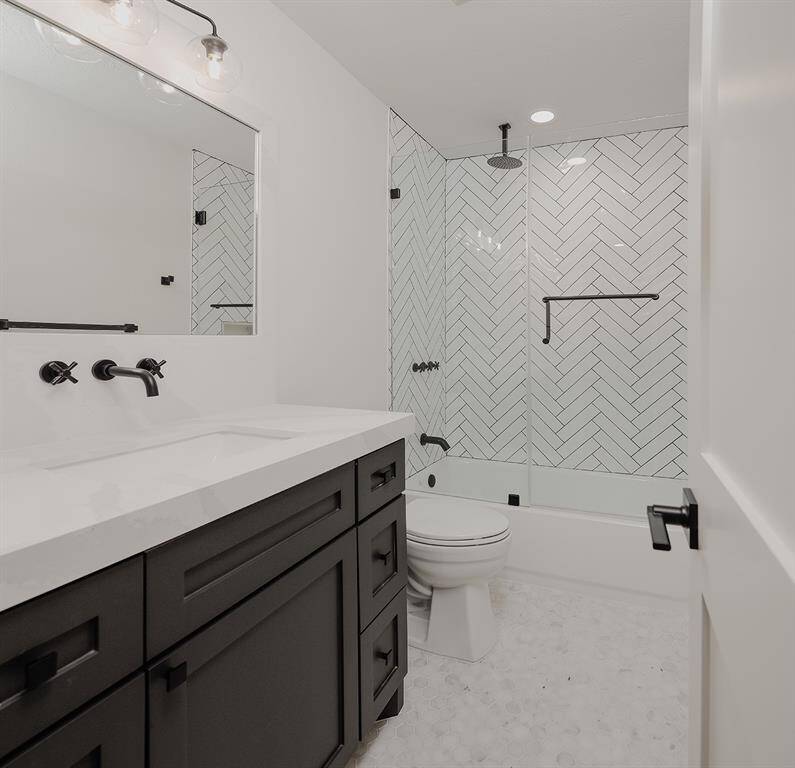 Bathroom #2