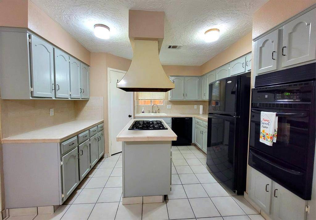 Kitchen - Refrigerator included