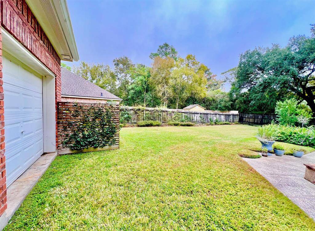 Extra yard space.