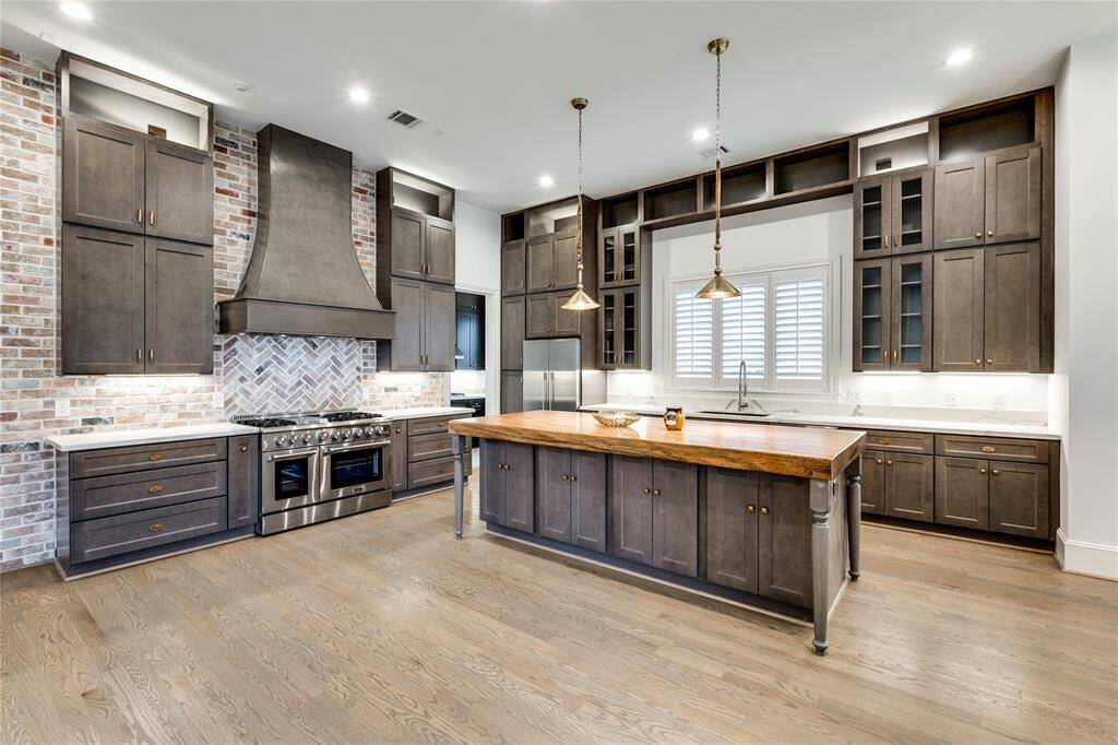 kitchen, lot of cabinet storage space and countertop space