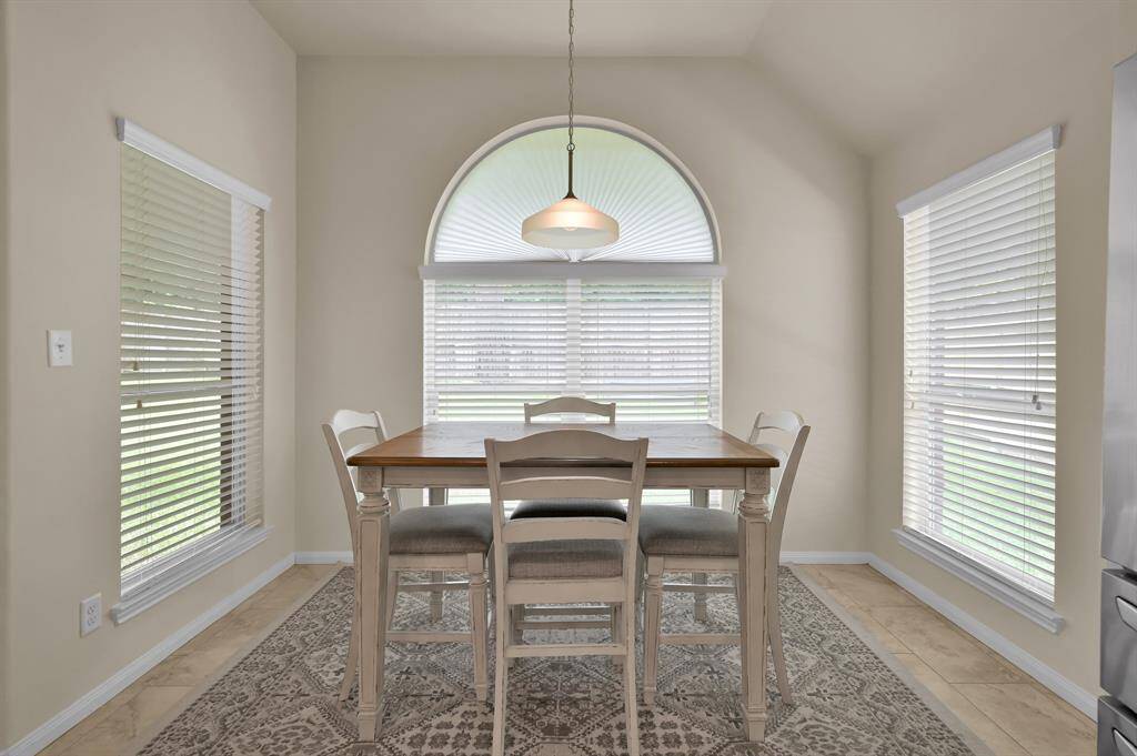 Breakfast area just off of the kitchen.