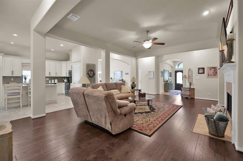 Seamless flow from the kitchen to the living area.